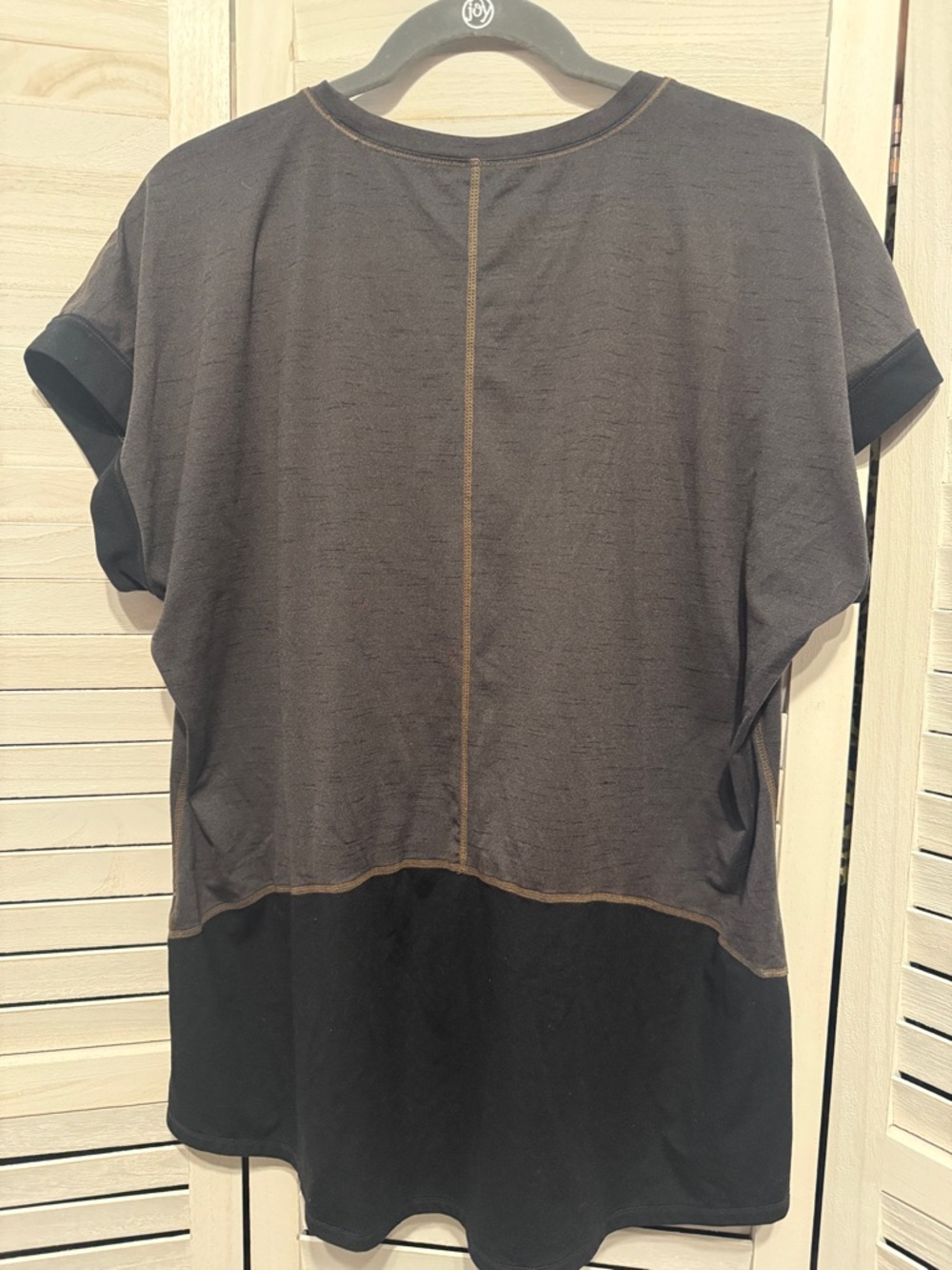 Women's Active Short Sleeve Top - Picture 2 of 7